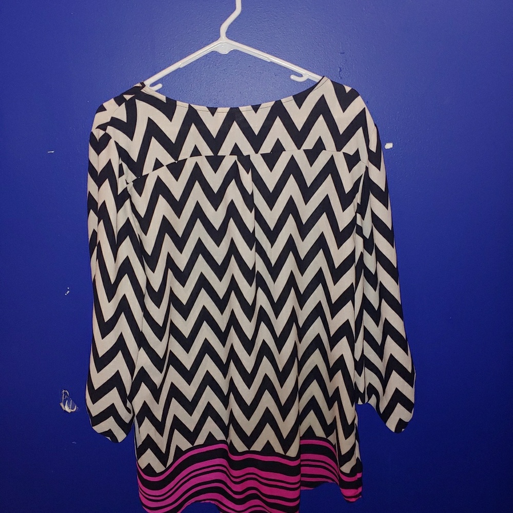 Blouse - Picture 2 of 2